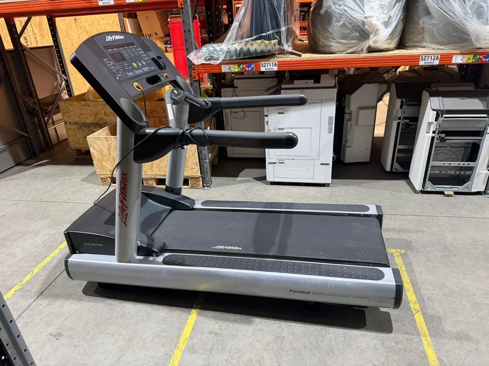 Tapis de course Life Fitness professionnel